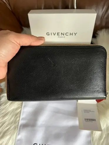 Givenchy Pandora Zip Around Wallet
