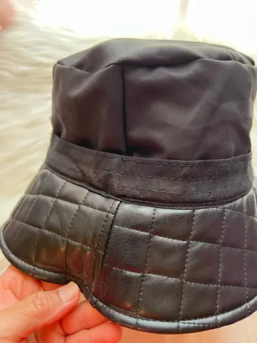 Quilted Bucket Hat Black