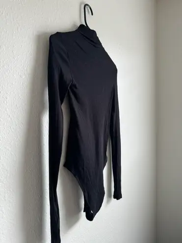 H&M Black Long Sleeve Turtleneck