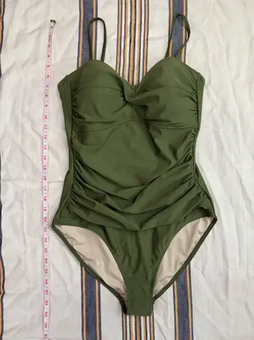 Relleciga Swimsuit Womens XL Green One-Piece Ruched Adjustable Straps Chic Trendy