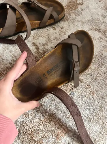 Birkenstock Yara Oiled Leather Sandal