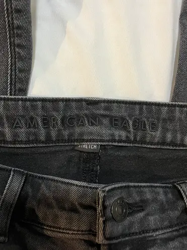 American Eagle High Rise Mom Jeans