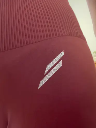 DOYOUEVEN Sports Bra And Leggings