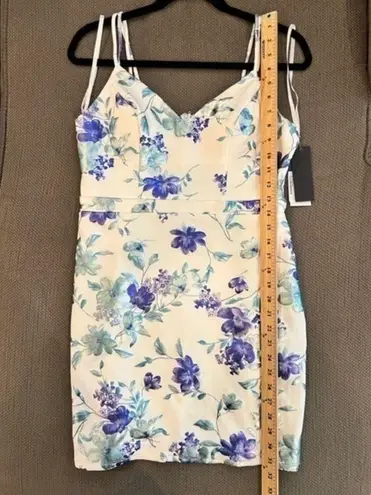 CITY STUDIO 11 Floral Bodycon Cocktail Party Dress Blue White Size undefined