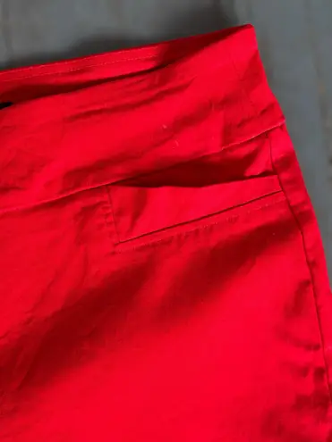 Zac and Rachel Women’s Sz 10 Red Stretchy Cropped Capri Pull On Pants Welt Pockets