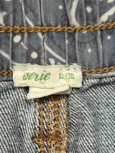 Aerie medium to light wash denim shorts