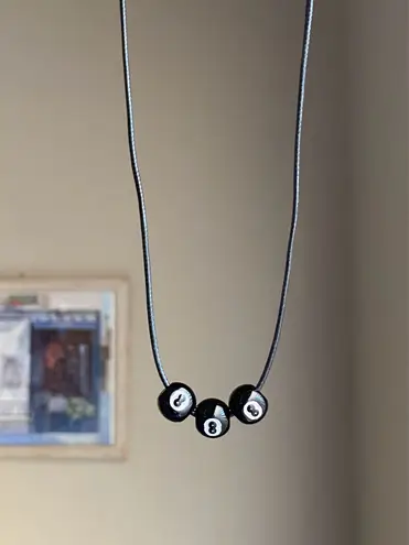 Handmade 8 ball grunge funky unisex necklace🎲8️⃣🖤