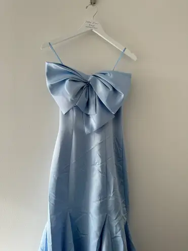 Mac Duggal Blue Strapless Bow Mermaid Gown