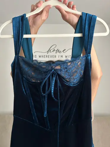 Miss Circle Odilia Teal Velvet Maxi Dress Blue Size XS