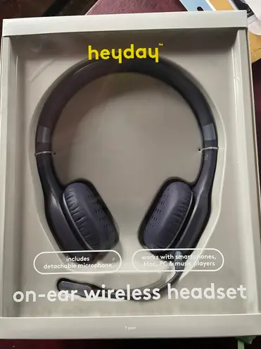Heyday On-Ear Wireless Headset