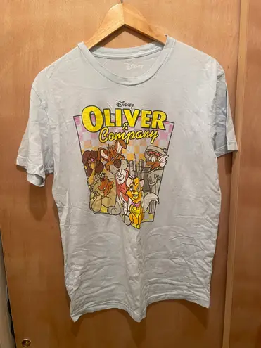 Disney Oliver and company t shirt size large