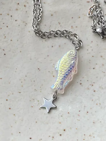 Handmade quality Czech glass fish & star boho funky fairy necklace🌀🐟💚