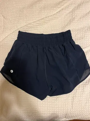 Lululemon Hotty Hot Short High-Rise 2.5”