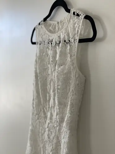 Bisou Bisou White Lace Dress