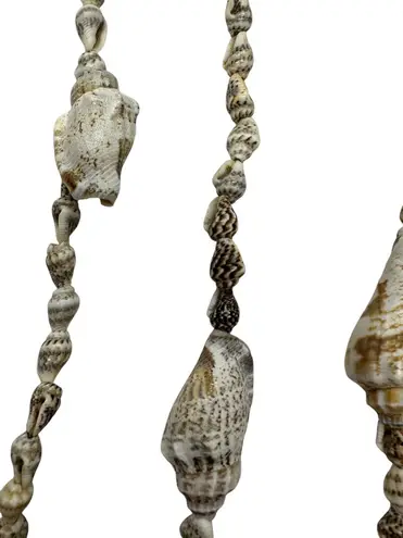 Shell Necklaces (Set of 3) Tan