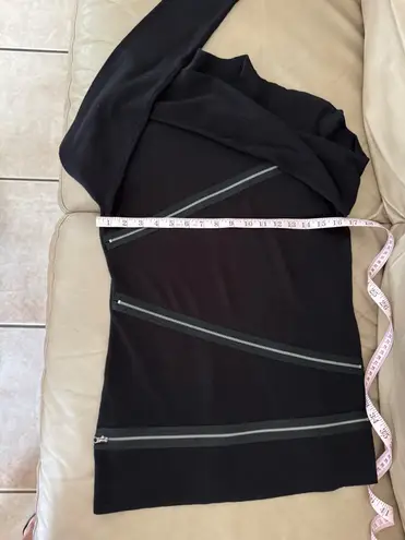 Tracy M Black Cotton Blend Turtleneck Sweater with Zipper Accents. Size S