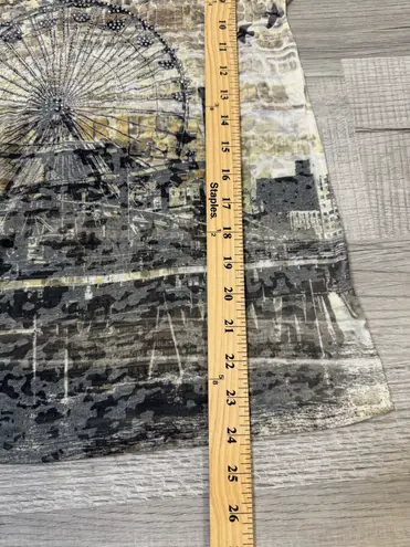 Fair Oaks Ferris Wheel Graphic Tee Sepia Cityscape Beaded Top Women’s M USA Multiple Size M