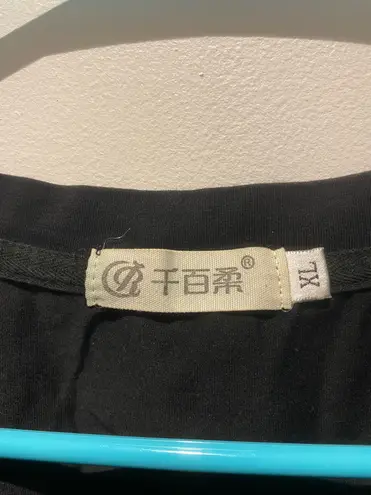 Artwork T Shirt Size XL