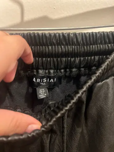 Parisian Faux Leather Black Jogger Textured High Rise Pants Pockets Winter Sz 6