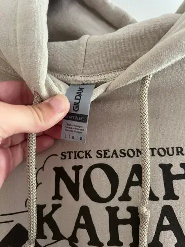 Gildan Noah Kahan Tour Merch Hoodie