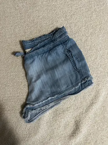 Bella Dahl Thin flowy denim shorts from size small