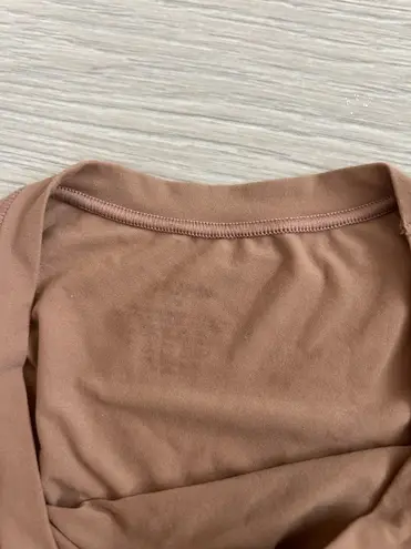 SKIMS Fits Everybody Super Cropped T-Shirt Sienna