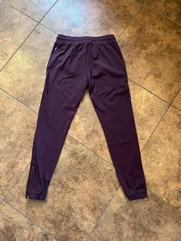 Zyia Active Peak Fig Purple Zipper Ankle Joggers Size XS