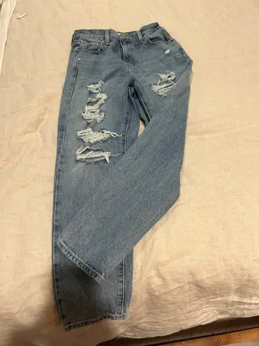 Levi's Ripped Jeans