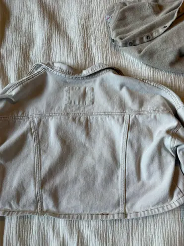 Ashley-Vintage Charm Cropped Jean Jacket