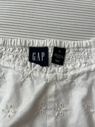 Gap White 2 Piece Set