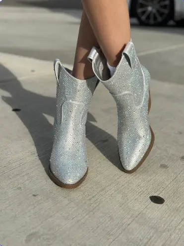Forever Link Silver Rhinestone Cowboy Boots
