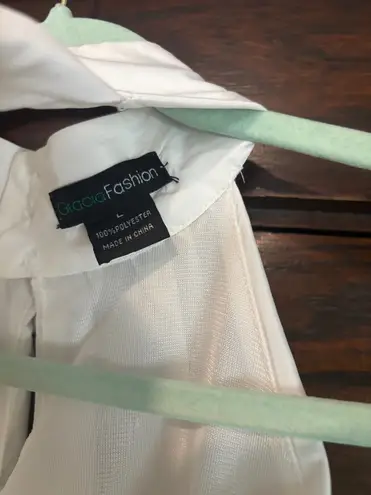 Gracia White high neck dress thumbnail 2