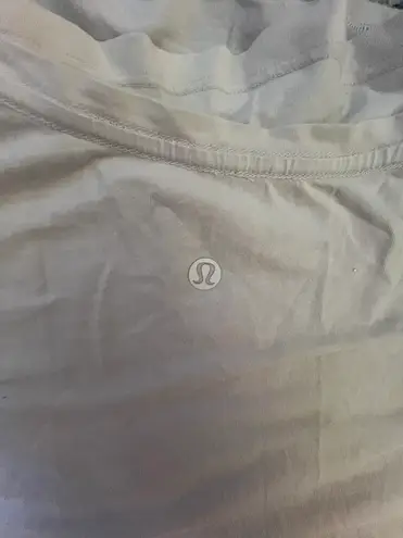 Lululemon T-Shirt