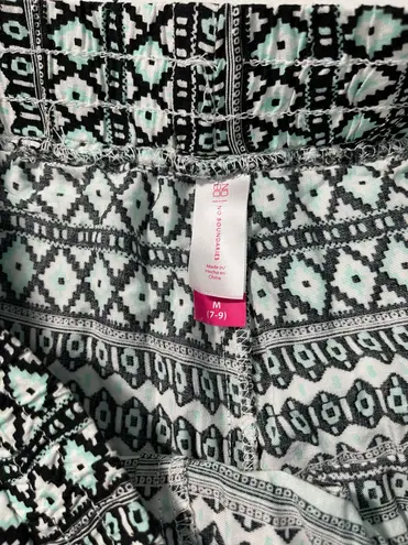 No Bo Juniors’ Fringe Hem Soft Shorts Size Medium 7/9