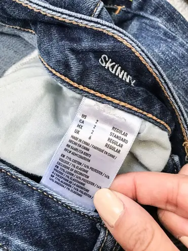 American Eagle Distressed Mid Rise Skinny Jean