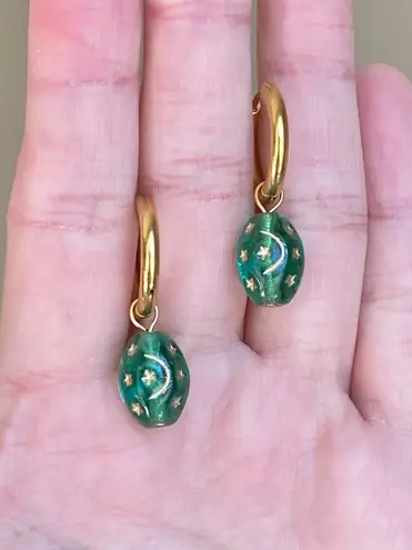 Handmade boho vintage fairy whimsical style quality Czech glass moon/star hoop earrings🌝🌠💚⭐️
