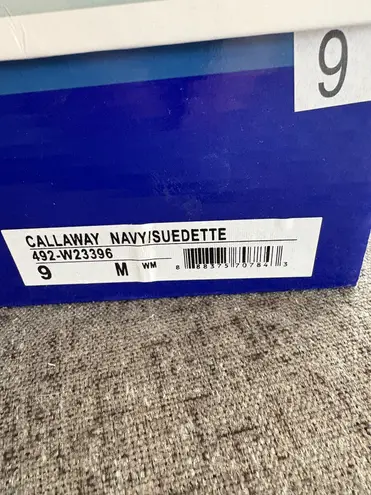 White Mountain size 9 blue suede boots