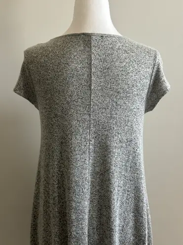 Gray short sleeve flowy sundress Size M Size M