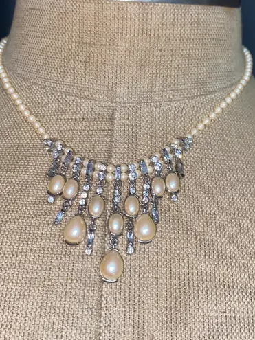 Monet Vintage  18” Silvertone Metal Chain Hanging Dangly Bib Style White Faux Pearl Rhinestone