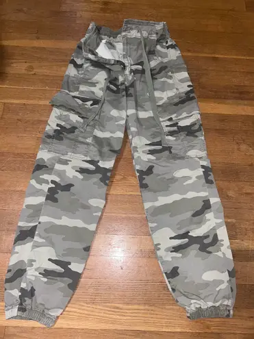 American Eagle Outfitters Cargo Pants