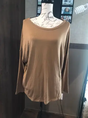 Joy Spun NWT Size large women’s long sleeve shirts