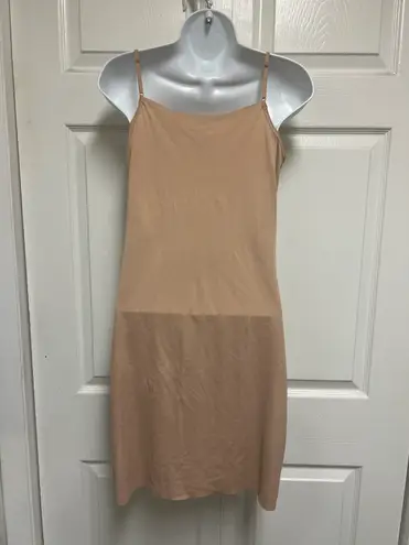Vanity Fair Nude Invisible Edge Smoothing Full Slip Shape Wear Slip Dress