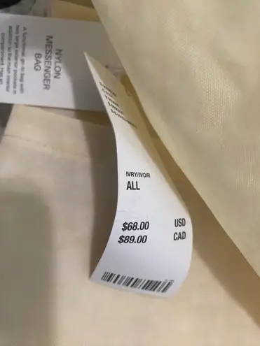 Baggu Nylon Messenger Bag NWT - Ivory