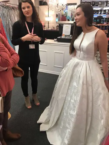 51703 sherri hill online
