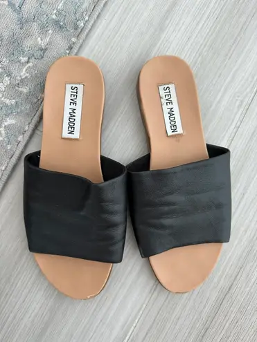 Steve Madden Black Slides