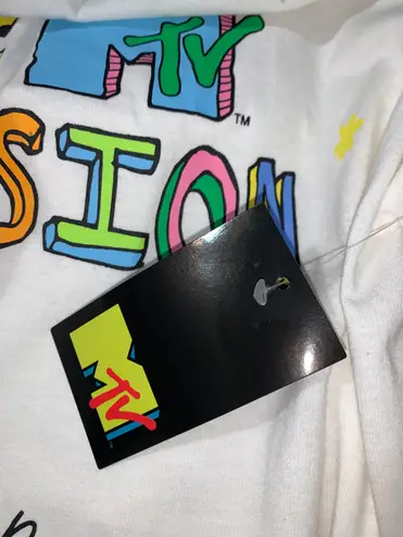 MTV Brand MTV womens boyfriend tee ivory size XL