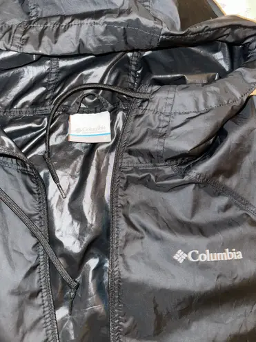 Columbia Windbreaker