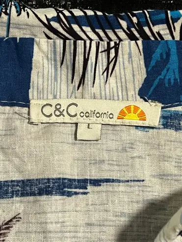 C&C California Womens large Linen Rayon Blend short sleeve cropped shirt