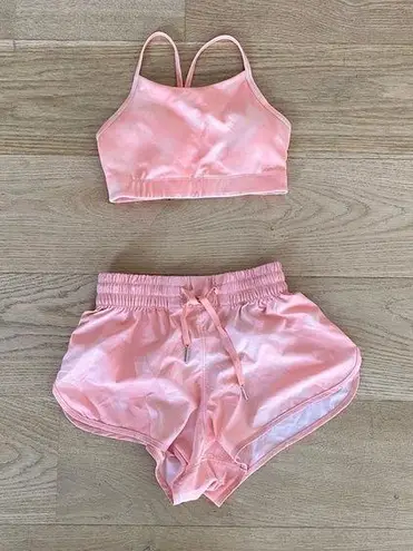 Stori Challenge Shorts and Sports Bra in Cloud Peach White Size 2