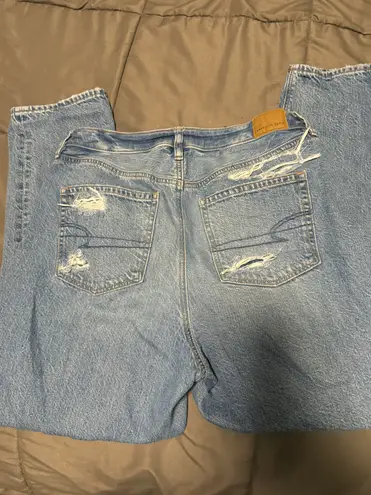 American Eagle Mom Jeans